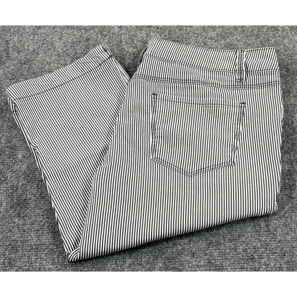 d.jeans Womens Size 14 Navy White Striped Cuffed Capri Cropped Pants